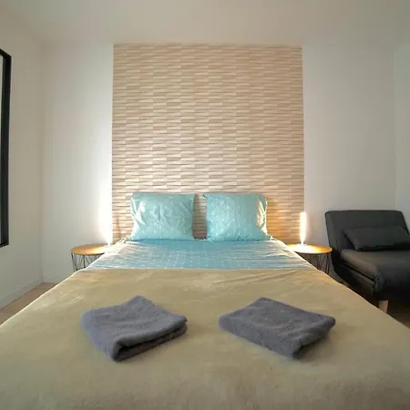 B&B Chez L'Habitant Chambre Privative Sur La Route Des Vins Tv Parking Box Velo Issenheim Exterior foto