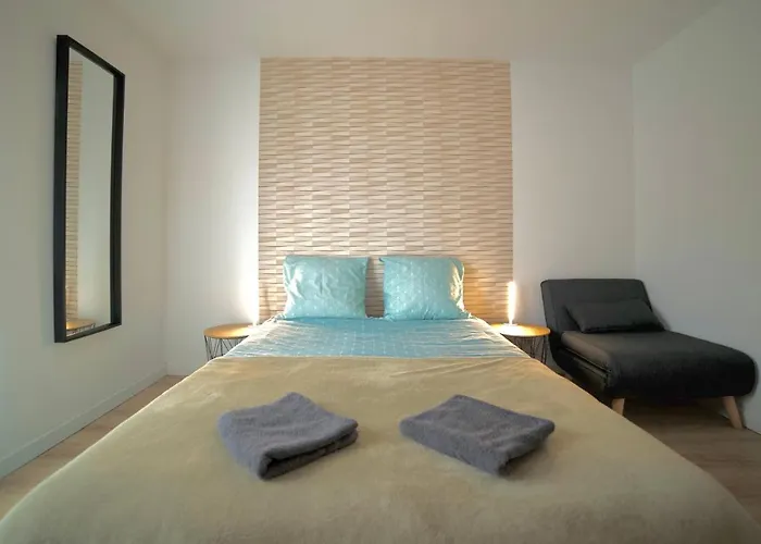 B&B Chez L\'Habitant Chambre Privative Sur La Route Des Vins Tv Parking Box Velo