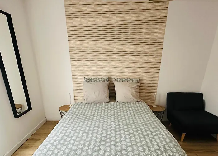 B&B Chez L\'Habitant Chambre Privative Sur La Route Des Vins Tv Parking Box Velo
